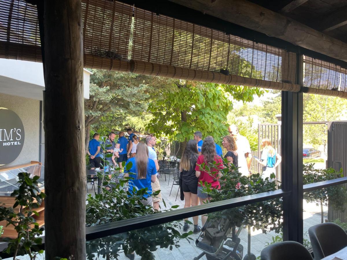 Dim'S Hotel & Restaurant Korce Luaran gambar