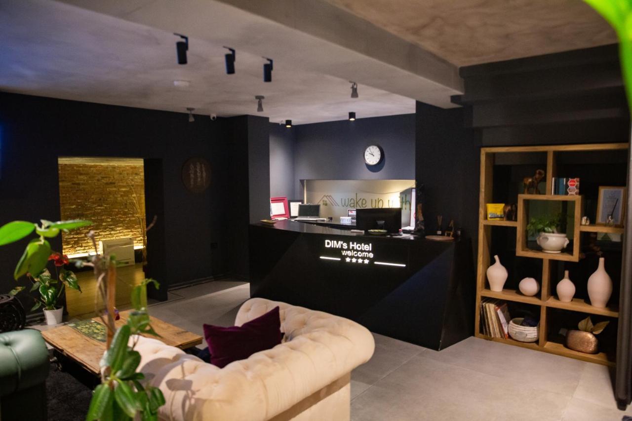 Dim'S Hotel & Restaurant Korce Luaran gambar