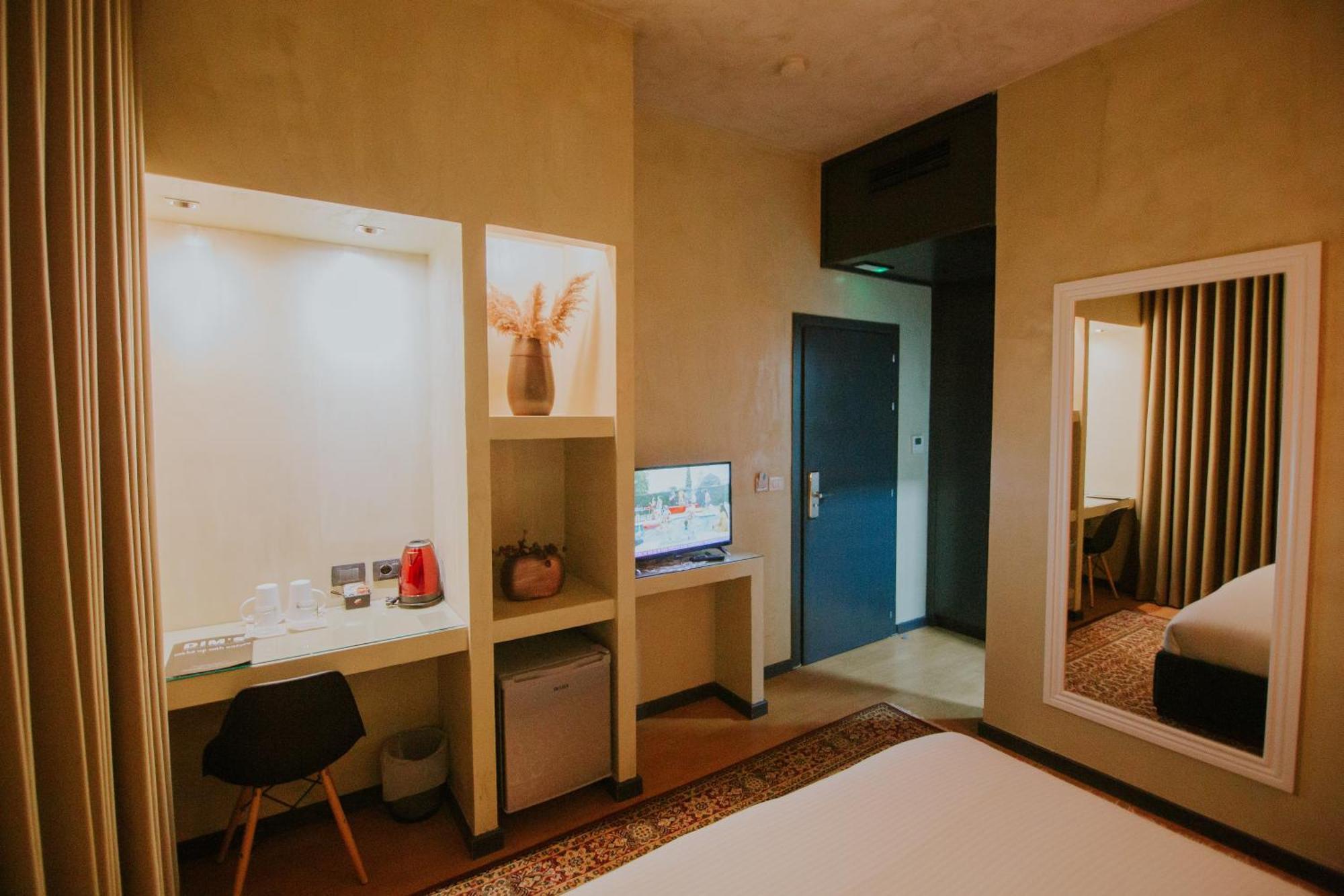 Dim'S Hotel & Restaurant Korce Luaran gambar