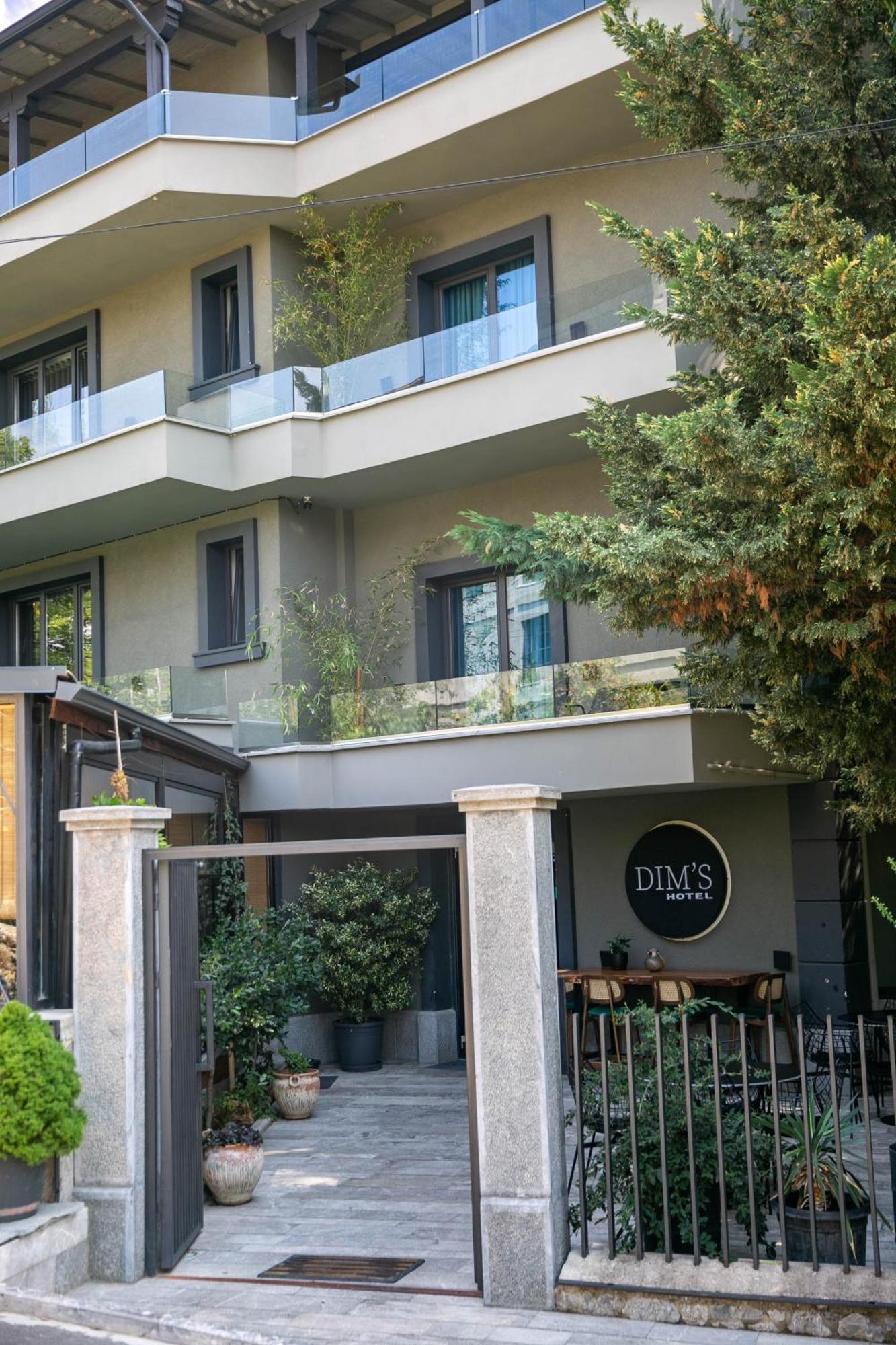 Dim'S Hotel & Restaurant Korce Luaran gambar